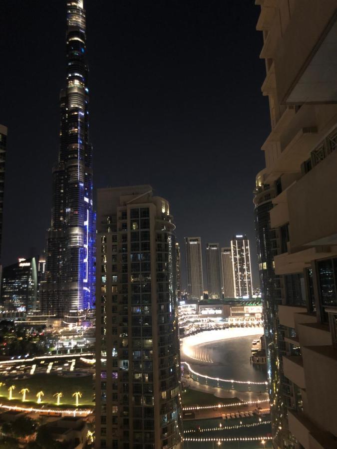 Downtown Boulevard One Bedroom Apt In 29 Blvd غرفة وصالة Burj & Fountain View Master Bedroom Plus 2 Single Beds In Living Room Дубай Екстериор снимка